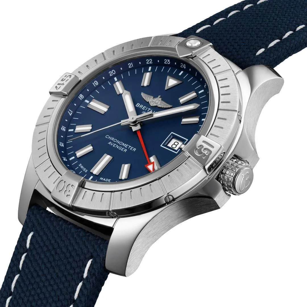 Breitling Avenger Automatic GMT 45 Mens Watch.